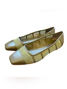 Vince Camuto Leather Square Toe Flats Mirea Olive Green Mesh Size 6 NWOB